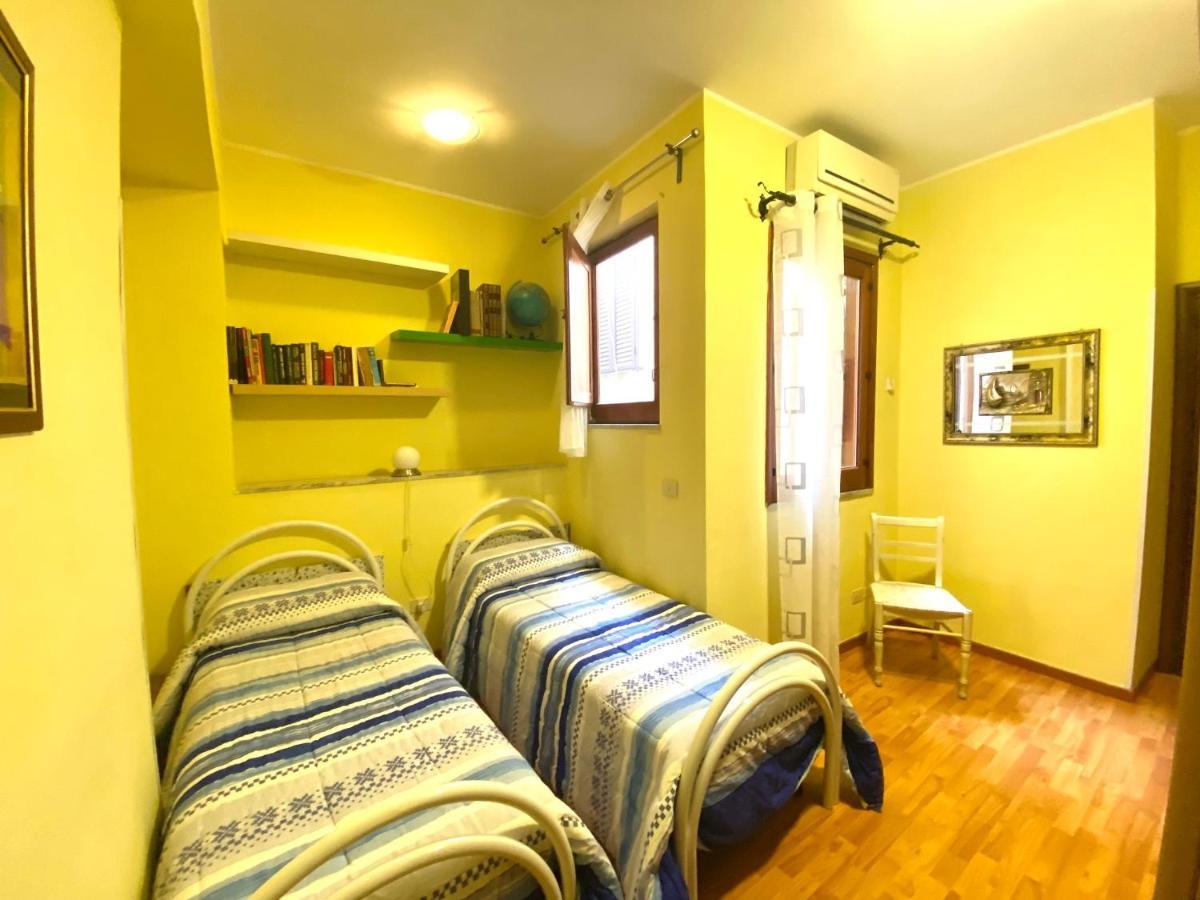 Casa Vacanze Rosy Джардини Наксос Екстериор снимка